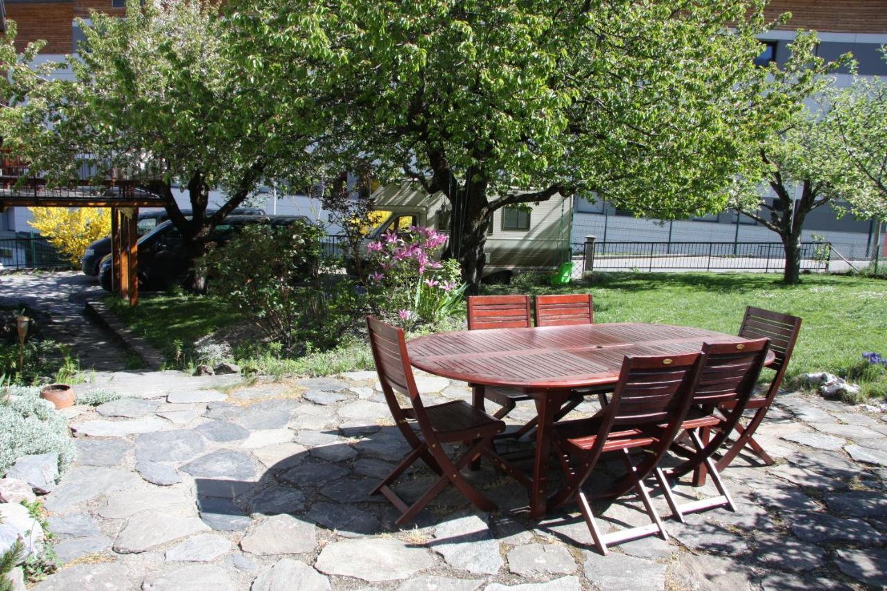 Chalet Avec Jardin Bourg-Saint-Maurice Exterior foto