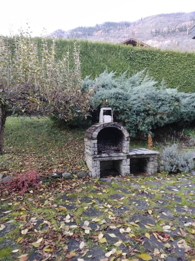 Chalet Avec Jardin Bourg-Saint-Maurice Exterior foto