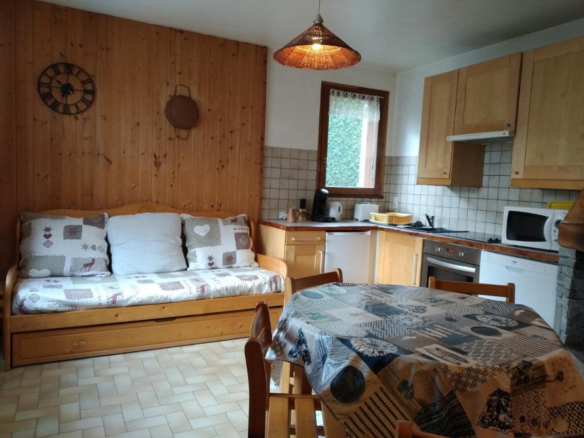 Chalet Avec Jardin Bourg-Saint-Maurice Exterior foto