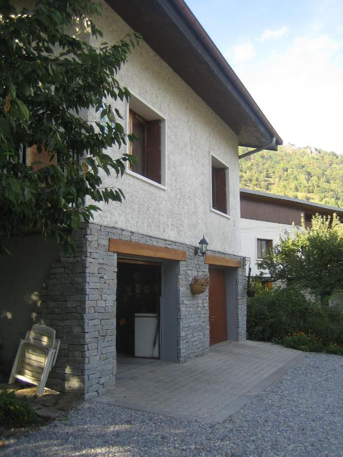 Chalet Avec Jardin Bourg-Saint-Maurice Exterior foto