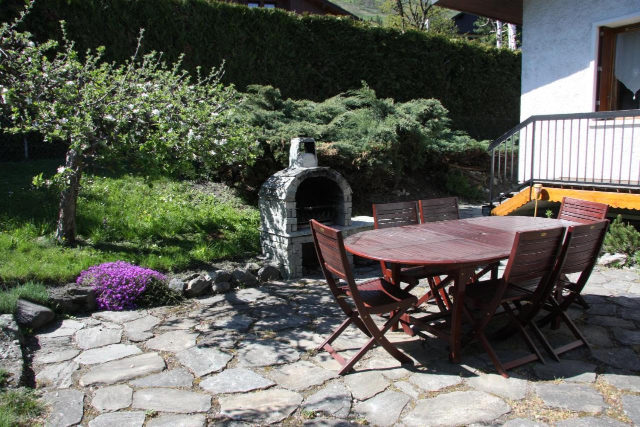 Chalet Avec Jardin Bourg-Saint-Maurice Exterior foto